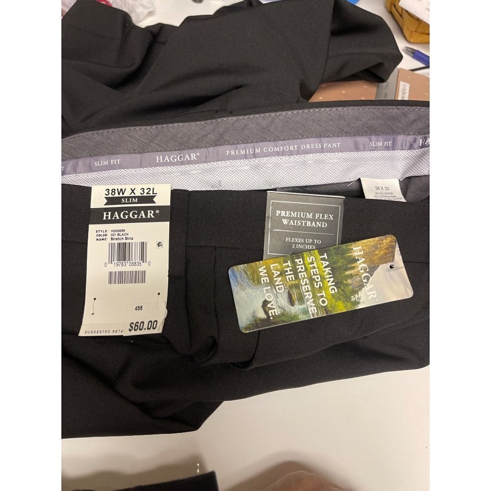 NEW! Haggar Premium Comfort Slim Wrinkle Free Black Dress Pants 38 x 32 Men's - Picture 7 of 7